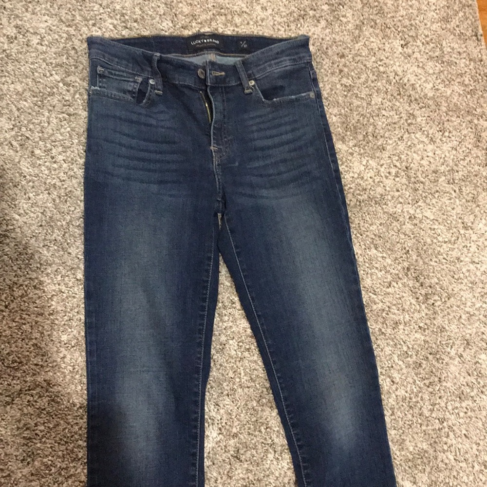 Lucky Brand skinny jeans size 4/27 (sold)
